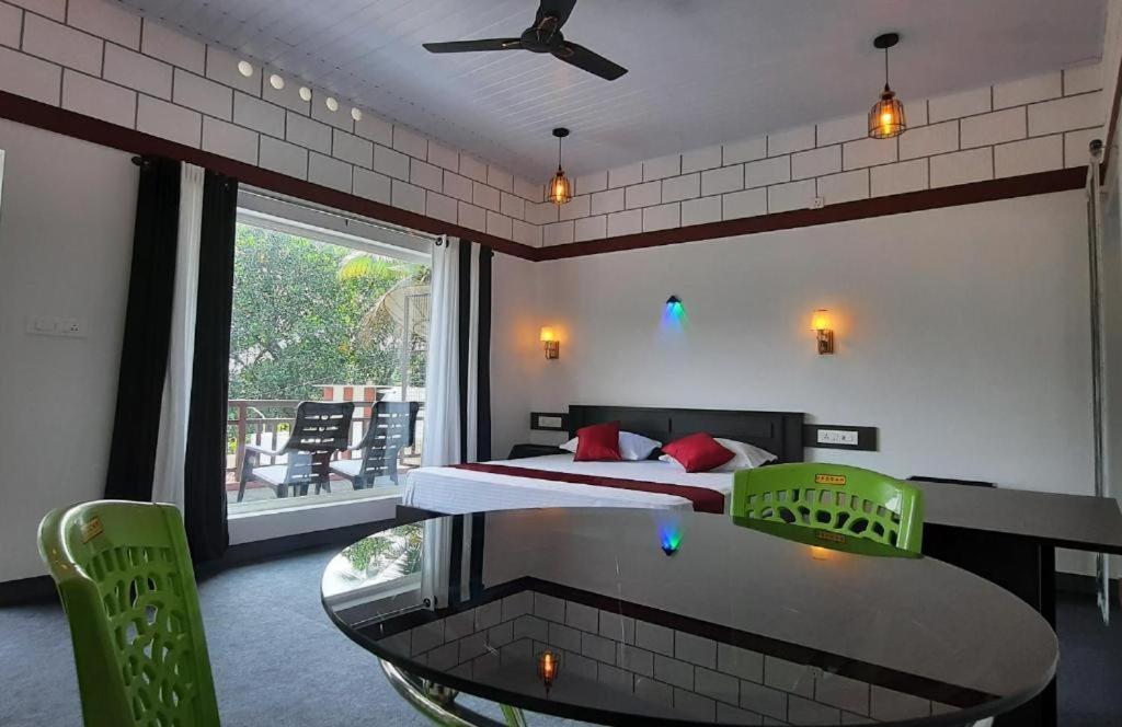 Linn View Home Stay Munnar Exterior photo