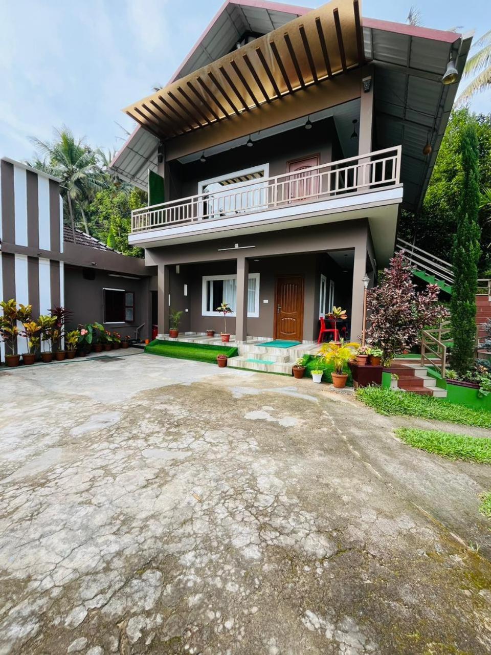 Linn View Home Stay Munnar Exterior photo