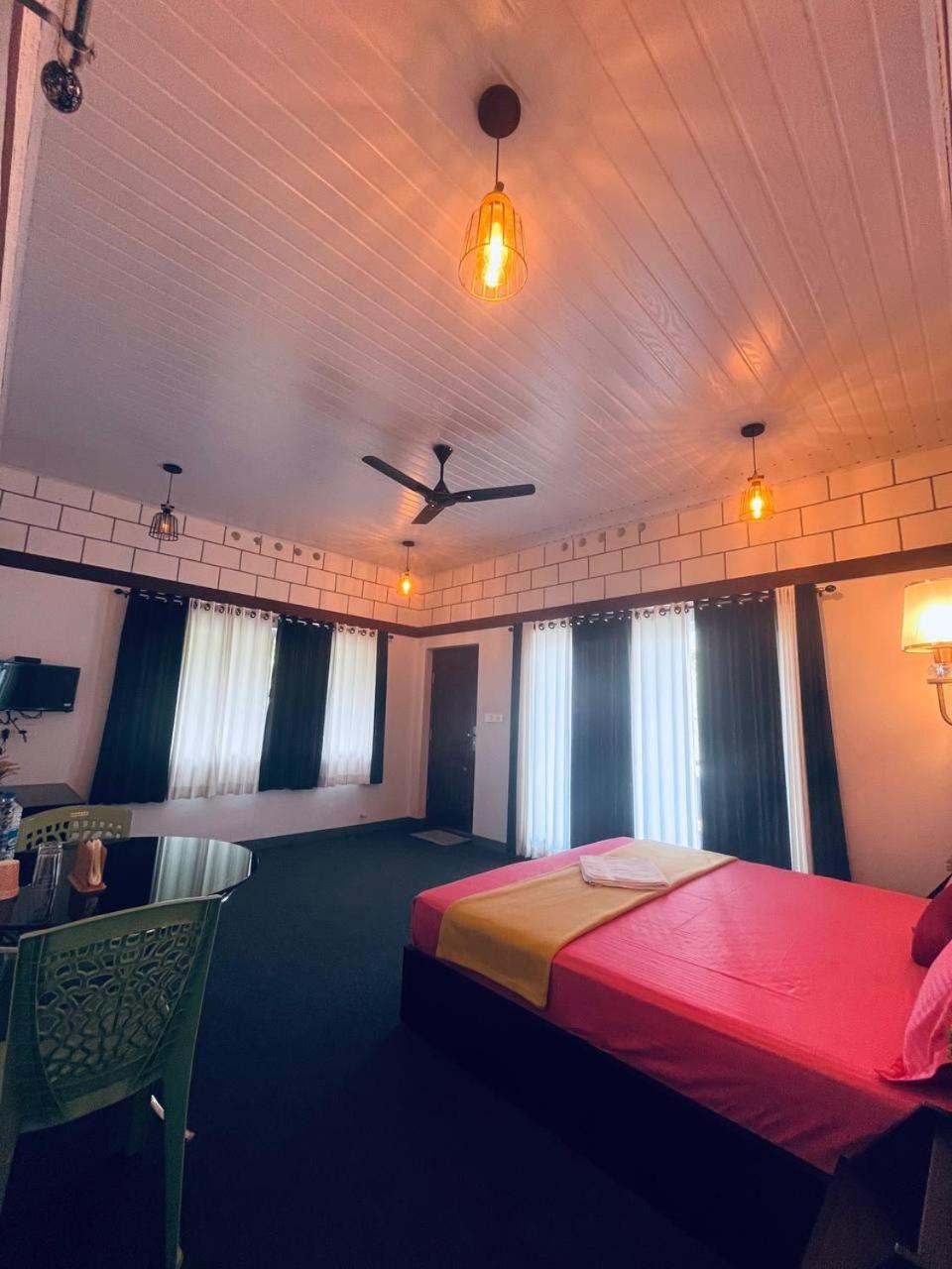 Linn View Home Stay Munnar Room photo